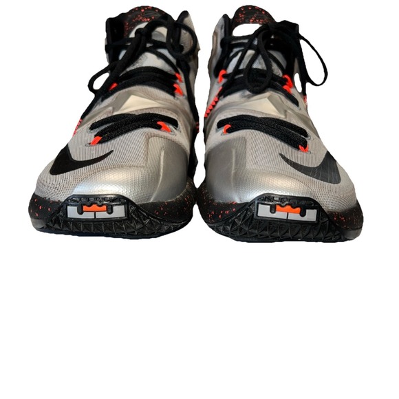 Nike LeBron 13 Lava Rubber City Silver Athletic Shoes (807219-003) Men\'s 9.5 main image 9